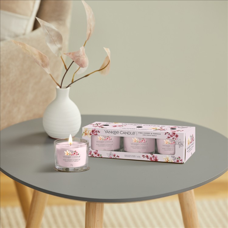 Bild von Pink Cherry & Vanilla Signature Filled Votive