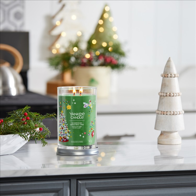 Bild von Shimmering Christmas Tree Signature Large Tumbler